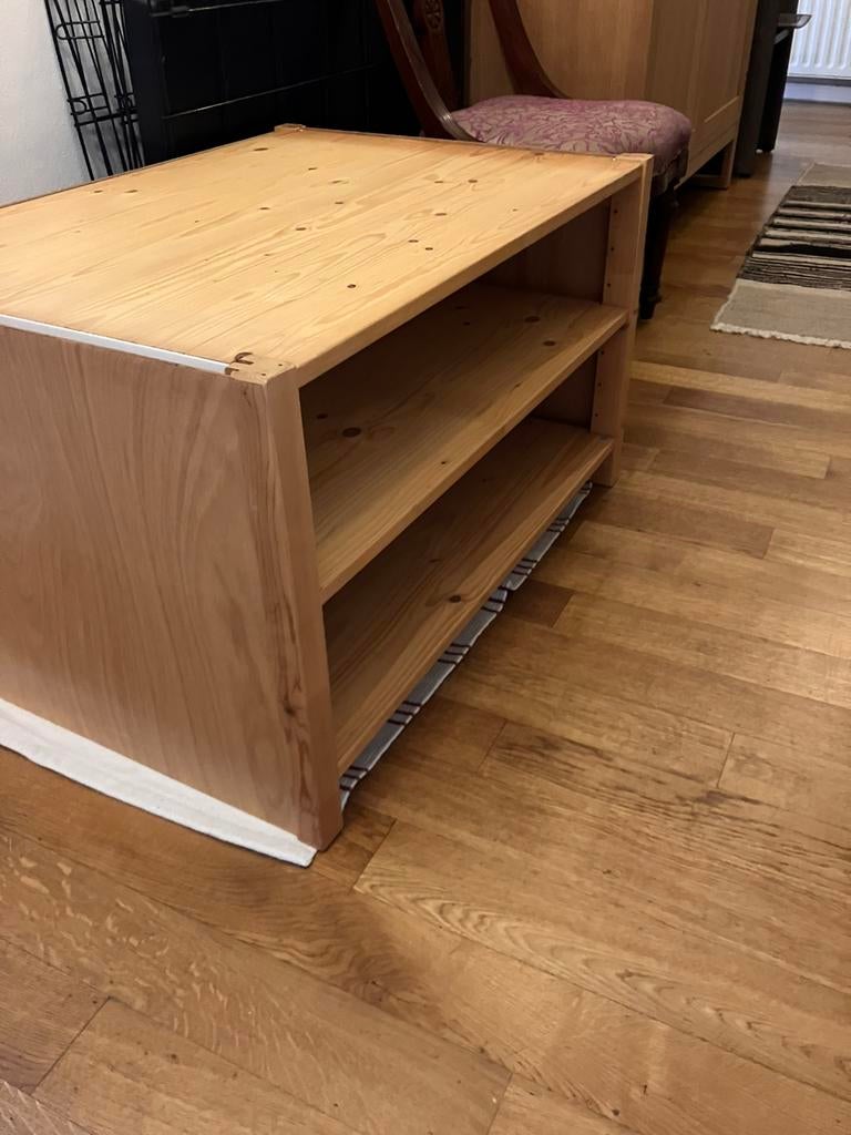 Lundia kastje met achtetwand!, Huis en Inrichting, Ophalen, 50 tot 100 cm, Zo goed als nieuw, Tijdloos