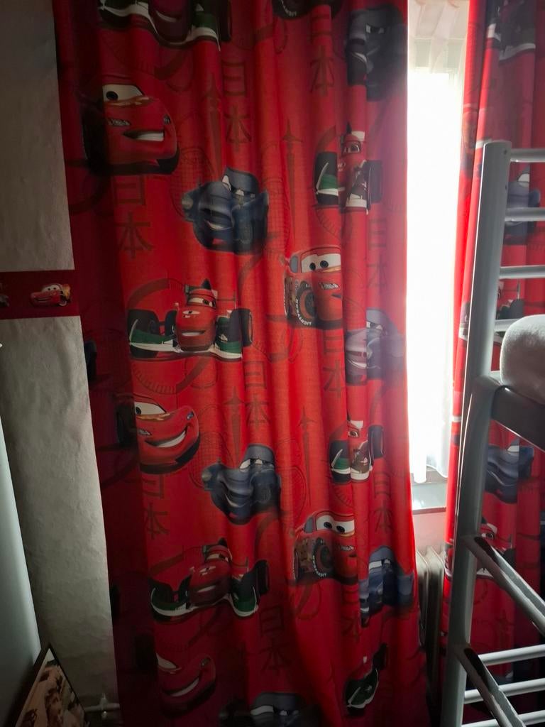 Cars Overgordijnen - Rood, Gebruikt, 100 tot 150 cm, 200 cm of meer, Rood