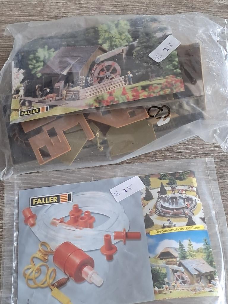 FALLER WATERMOLEN MET POMP, Hobby en Vrije tijd, Modeltreinen | H0, Ophalen of Verzenden, Gelijkstroom of Wisselstroom, Brug, Tunnel of Gebouw