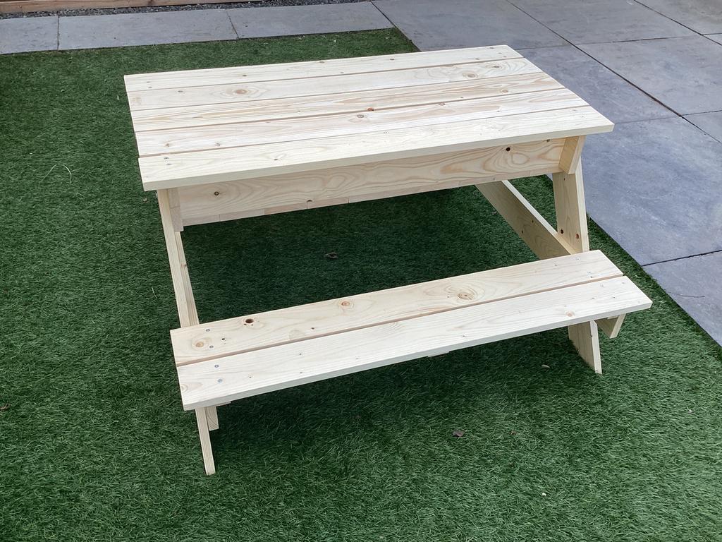 Te koop nieuwe vuren houten kinder picknick tafel, Vierkant, Nieuw, Hout, Ophalen
