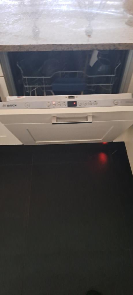 Te koop Bosch inbouw vaatwasser 8 jaar oud, Witgoed en Apparatuur, Minder dan 85 cm, Ophalen of Verzenden, Zo goed als nieuw, Inbouw