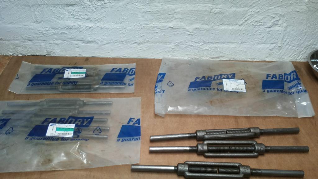 Spanschroefmoer 2 aanlaseinden din 1480 m10 m12 m16 fabory, Doe-het-zelf en Verbouw, Ophalen of Verzenden, Nieuw