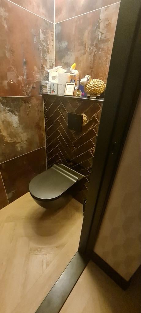 Zwarte toilet pot, Ophalen, Minder dan 50 cm, Rond, Zo goed als nieuw