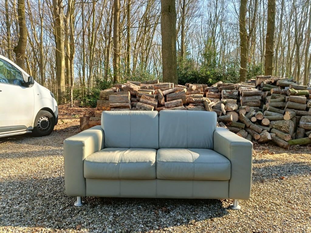 Lederen bank, Huis en Inrichting, Banken | Bankstellen, Ophalen, 150 tot 200 cm, Nieuw, Tweepersoons