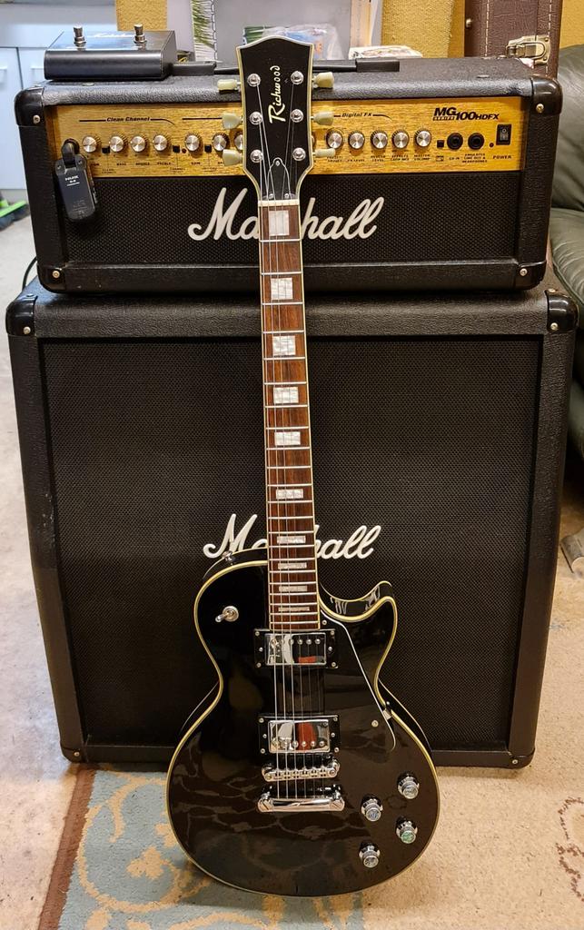 Richwood elektrische gitaar, Muziek en Instrumenten, Snaarinstrumenten | Gitaren | Elektrisch, Ophalen, Zo goed als nieuw, Solid body