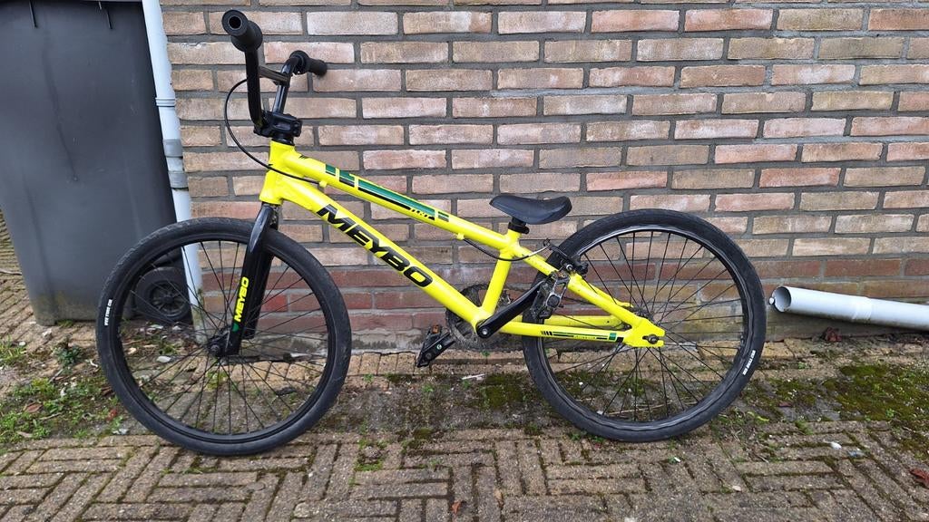 Te koop meybo BMX  Expert, Fietsen en Brommers, Fietsen | Crossfietsen en BMX, Ophalen, Zo goed als nieuw, Aluminium, Minder dan 16 inch