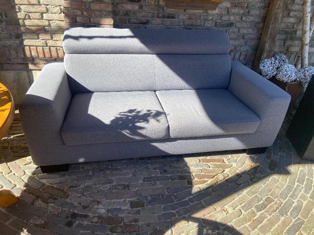 Gratis afhalen!!!’nNieuw uitziende bank, Ophalen, 150 tot 200 cm, Driepersoons, 75 tot 100 cm