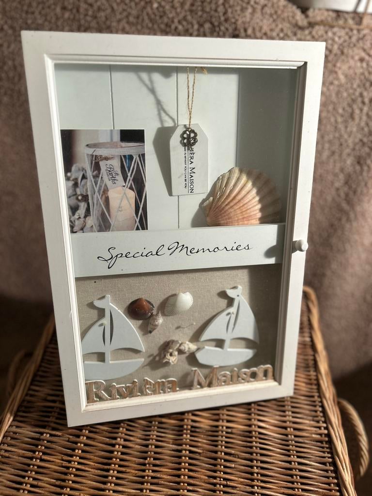 Mooie “Special memories”lijst van Riviera maison., Ophalen of Verzenden, Zo goed als nieuw, Hout, Minder dan 50 cm