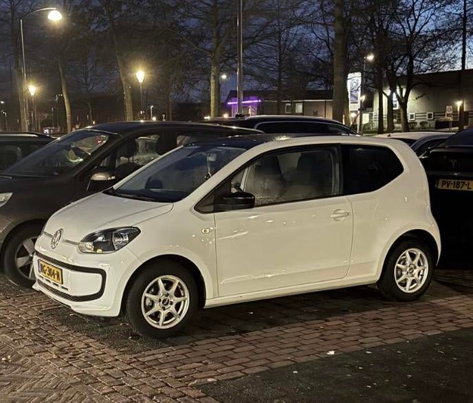 Vw Up! Twee deurs en vervangen distributieriem, Ophalen