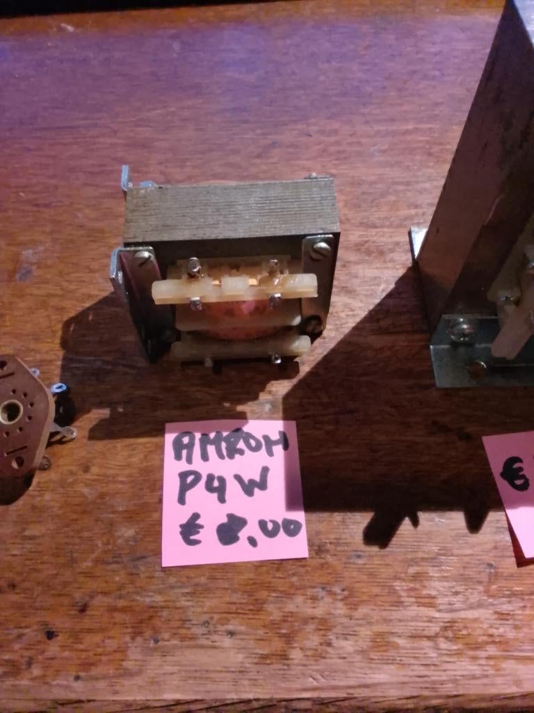 Katoenkoperdraad, buisvoeten en AMROH-trafo's t.k.a., Verzenden, Buis of Buizen