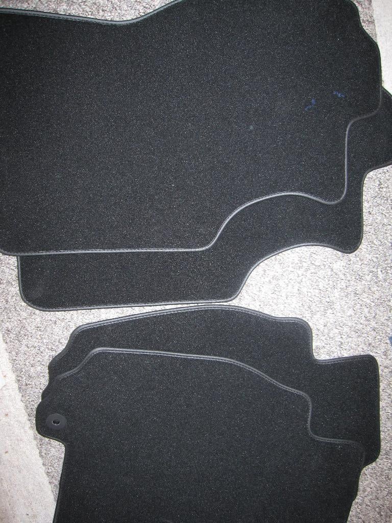 Matten set vloer en kofferbak Infiniti FX, Ophalen of Verzenden, Zo goed als nieuw