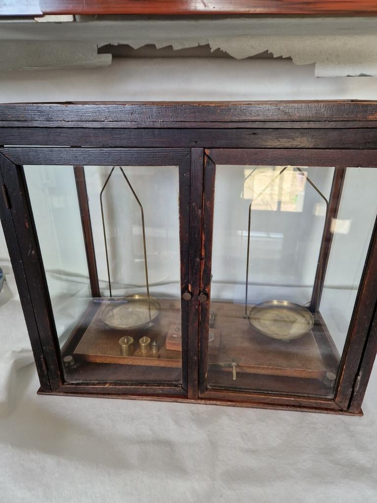 Weegschaal in kast., Ophalen of Verzenden