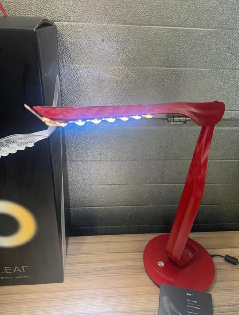 Herman Miller Leaf Lamp Tafellamp, Ophalen of Verzenden, Zo goed als nieuw, Minder dan 50 cm