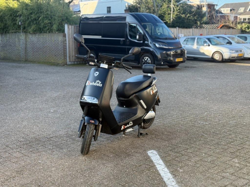 Yadea G5 Elektrisch Mat Zwart 2023, Overige merken, Gebruikt, -, - 0
-, NL