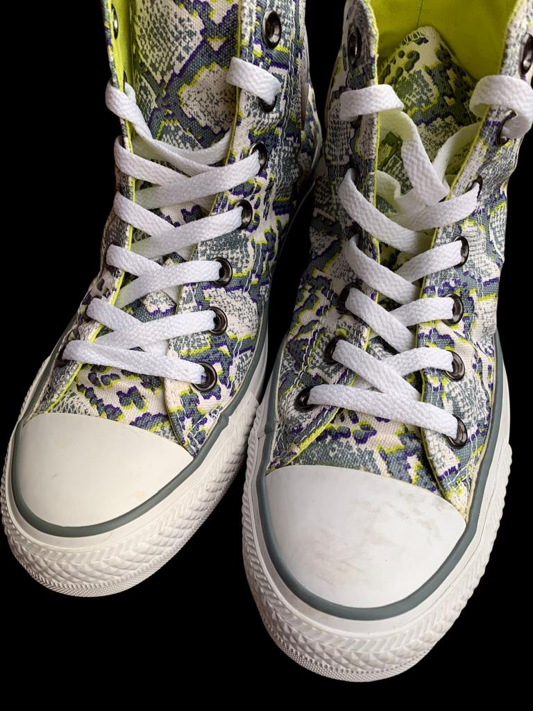 Converse All Star high top 38 slangenprint neon, Kleding | Dames, Schoenen, Ophalen of Verzenden, Zo goed als nieuw, Sneakers of Gympen