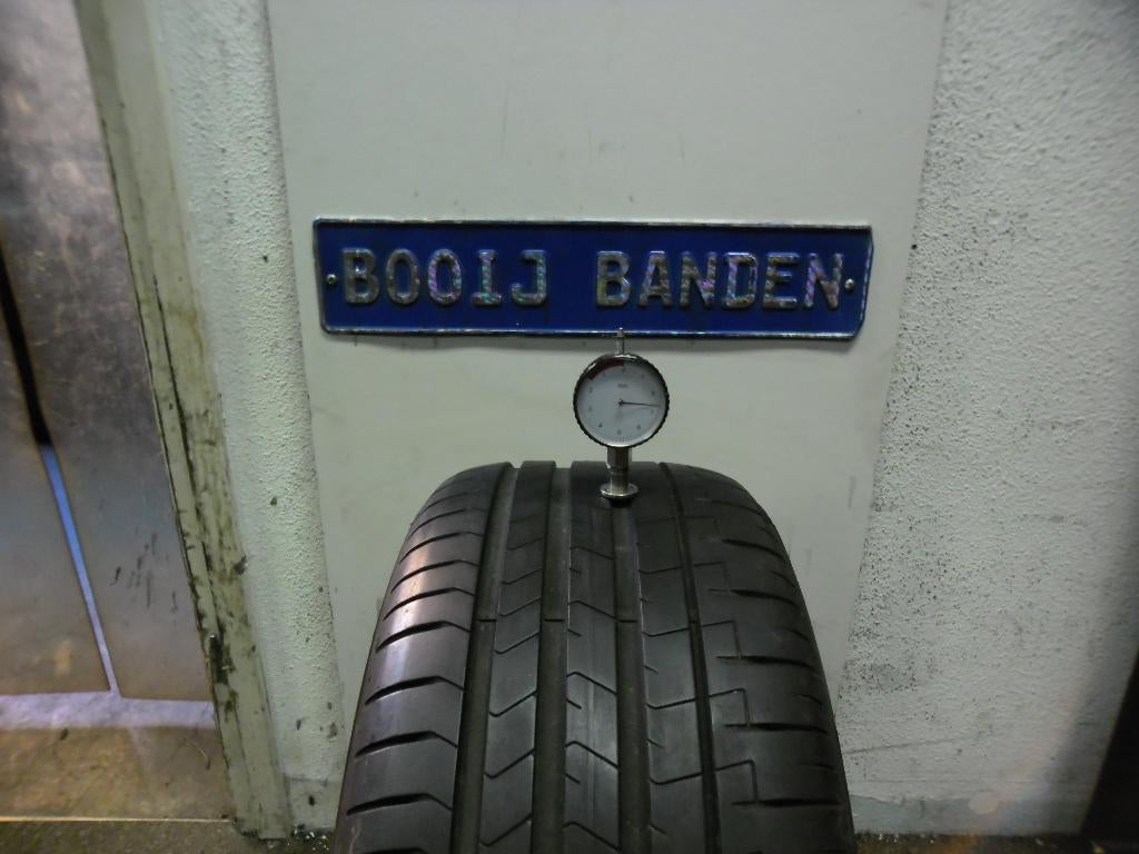 245 40 19 demobanden pirelli p zero met met 7,4 mm profiel, 19 inch, 245 mm, Banden en Velgen, Ophalen of Verzenden