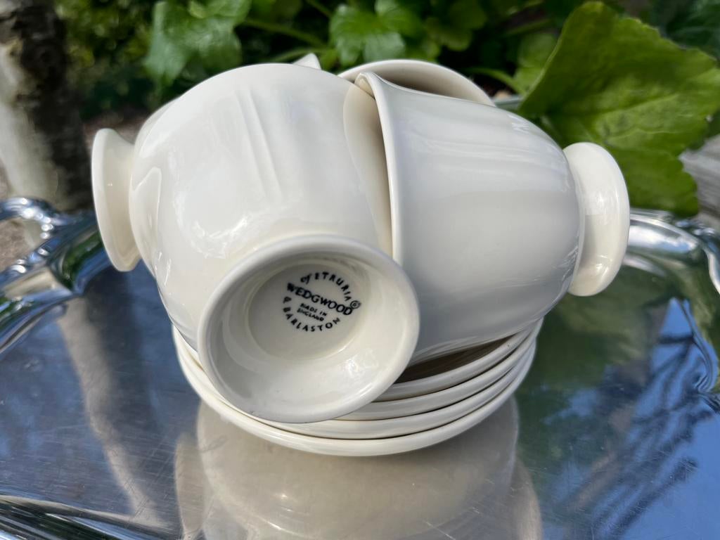 Wedgwood Queen's Shape theekoppen 4 st (8-delig), Ophalen of Verzenden, Zo goed als nieuw, Wedgwood, Kop(pen) en/of Schotel(s)