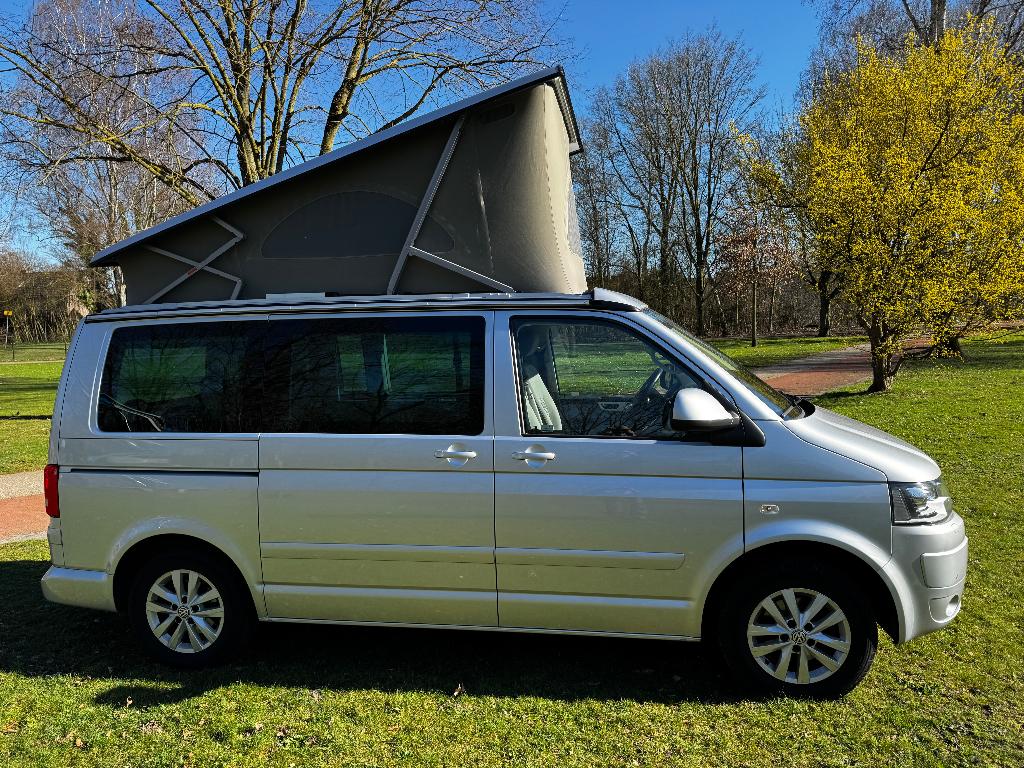 Volkswagen California T5 Bluemotion 2.0 TDI Automaat, Automaat, Buscamper of Camperbus, Koelkast, Volkswagen