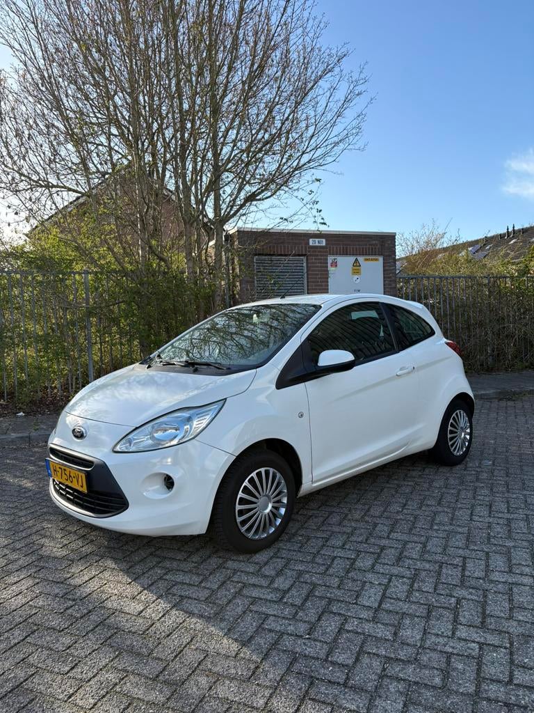 Ford Ka 1.2 | 69pk | NIEUWE APK  ✅, Voorwielaandrijving, 1242 cc, 4 cilinders, 4 stoelen
