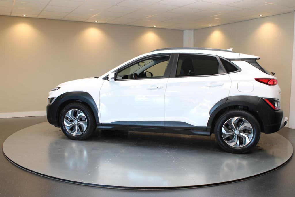 Hyundai Kona 1.6 GDI HEV Fashion *Hybrid Automaat* Trekhaak|, Gebruikt, Euro 6, Wit, 26 km/l