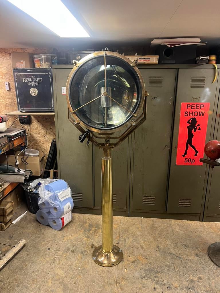 Francis searchlight bolton, Ophalen, Zo goed als nieuw, Motorboot of Zeilboot