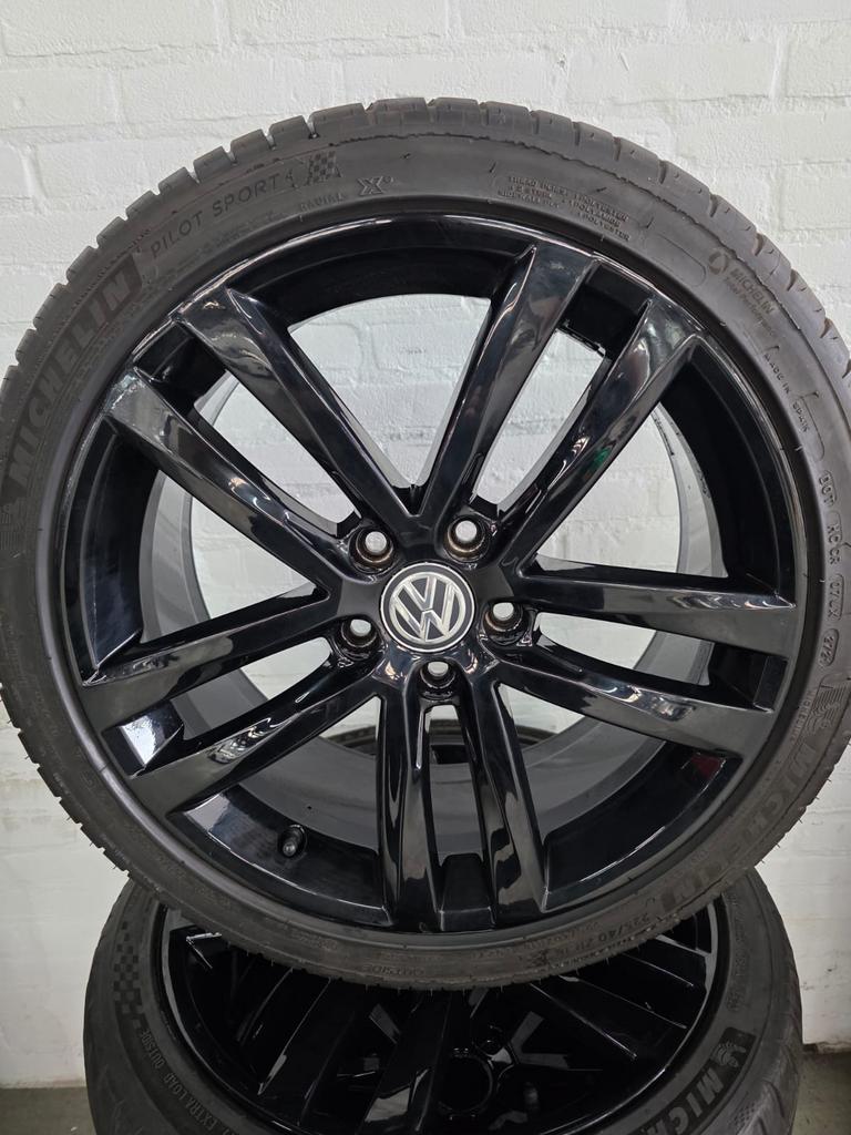 Orig 18 inch VW Golf 7 A- Merk zomerwielen Salvador, 18 inch, Gebruikt, Banden en Velgen, Ophalen of Verzenden