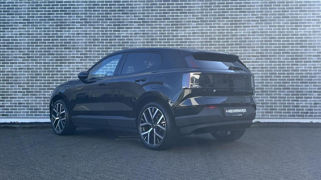 Volvo EX30 Single Motor Extended Range Black Edition | Plus, Automaat, Zwart, Origineel Nederlands, 1600 kg