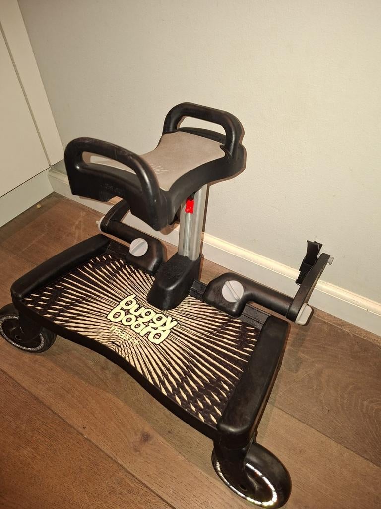 BuggyBoard Maxi meerijdplankje met zitje, Ophalen, Zo goed als nieuw, Overige merken
