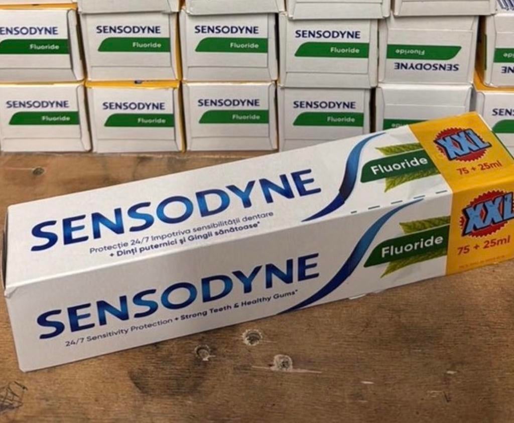 Sensodyne Fluoride tandpasta 100ml, 20 stuks of meer, Sieraden, Tassen en Uiterlijk, Uiterlijk | Mondverzorging, Ophalen of Verzenden