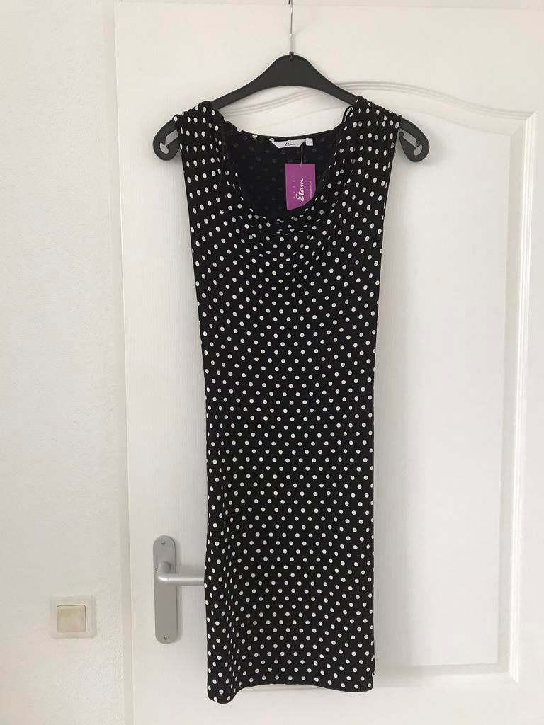 Nieuw jurkje, Zwart, Nieuw, Ophalen of Verzenden, Knielengte