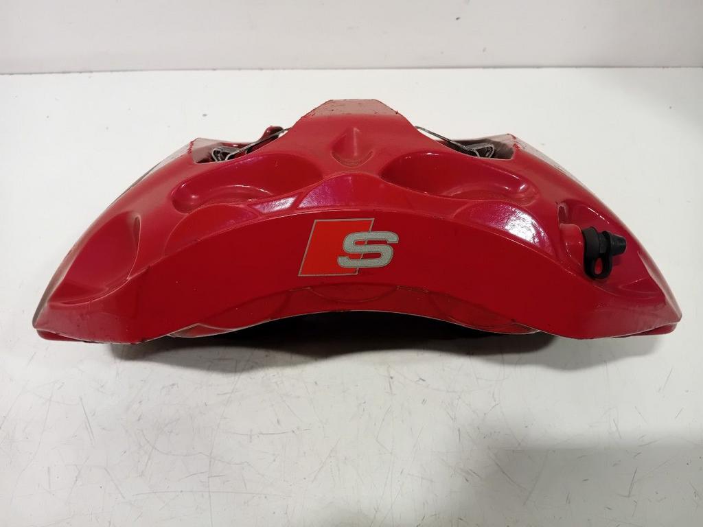 Remklauw rechts voor Audi SQ5, Onderdelen@venauto.nl, Van der Ven Autorecycling B.V., Gebruikt, Ettenseweg 76, 4706 PB Roosendaal, The Netherlands