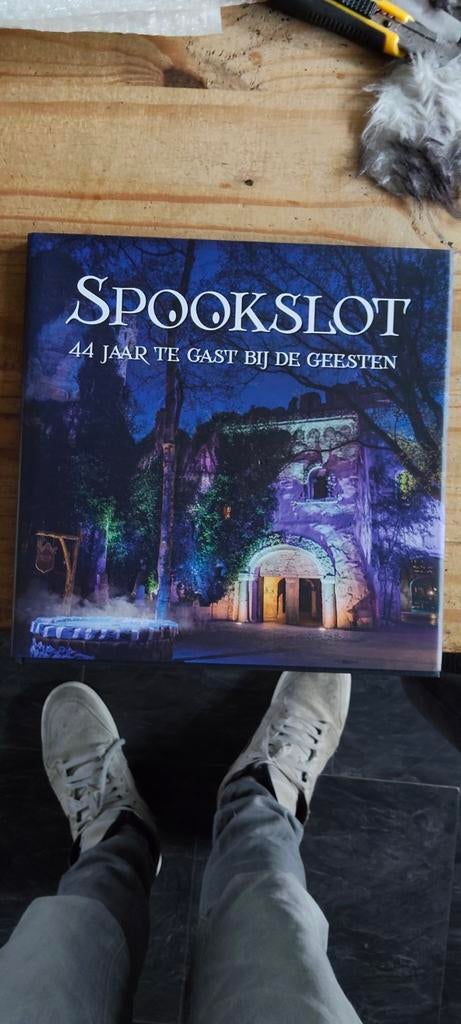 Efteling Spookslot 44 jaar Boek met Handtekeningen, Verzamelen, Efteling, Overige typen, Ophalen of Verzenden