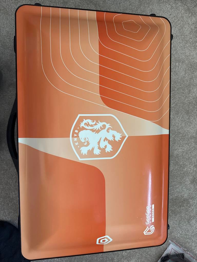 GeeGee EDGE Gaming Case 24 inch voor PlayStation 5, Spelcomputers en Games, Ophalen, Zo goed als nieuw