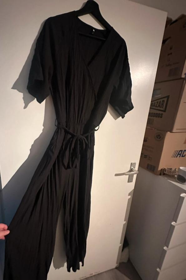 Hema jumpsuit, Ophalen, Zo goed als nieuw, Maat 42/44 (L), Zwart