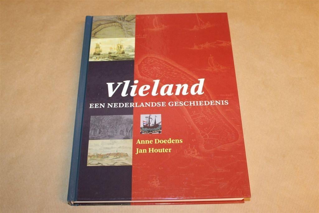 Vlieland - Een Nederlandse geschiedenis, Boeken, Geschiedenis | Stad en Regio, Zo goed als nieuw, Ophalen of Verzenden