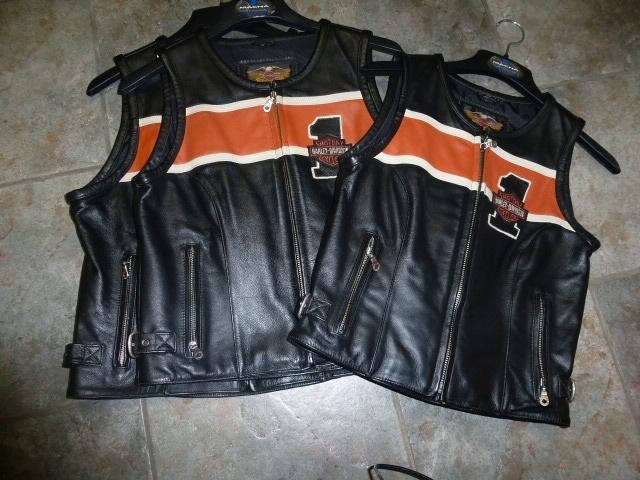 Harley Davidson leren damesgilet Nu € 100,00, Motoren, Kleding | Motorkleding, Jas | leer, Harley Davidson, Ophalen of Verzenden