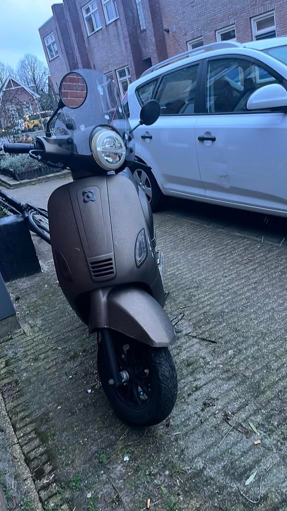 Agm vx50, Gebruikt, Benzine, Ophalen, Overige merken