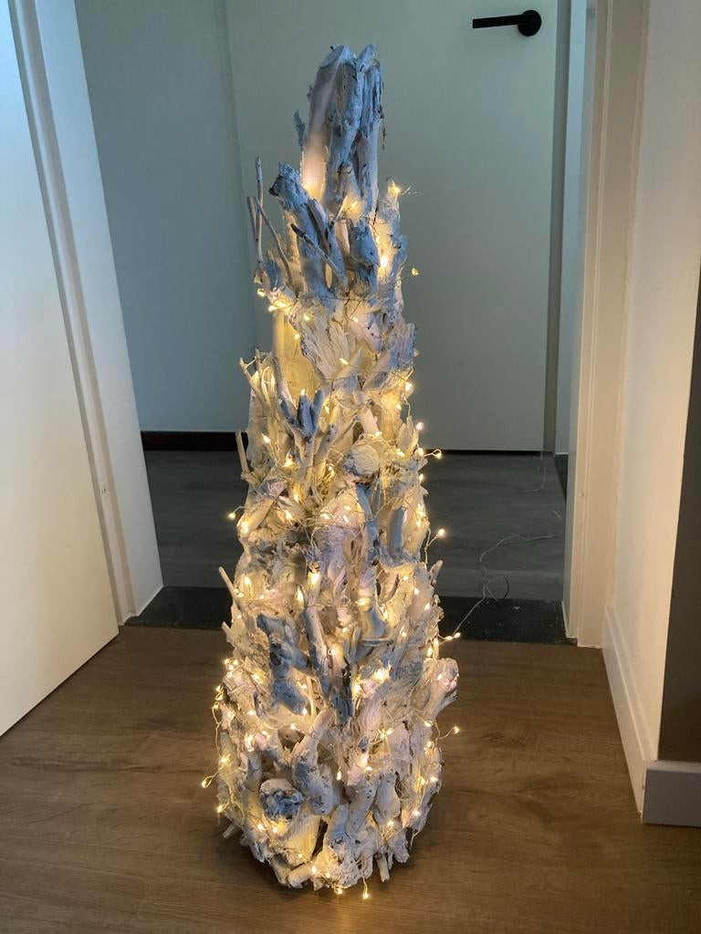 Kegel van wilgentakkrn wilgentenen wit met led lampjes, Ophalen, Zo goed als nieuw