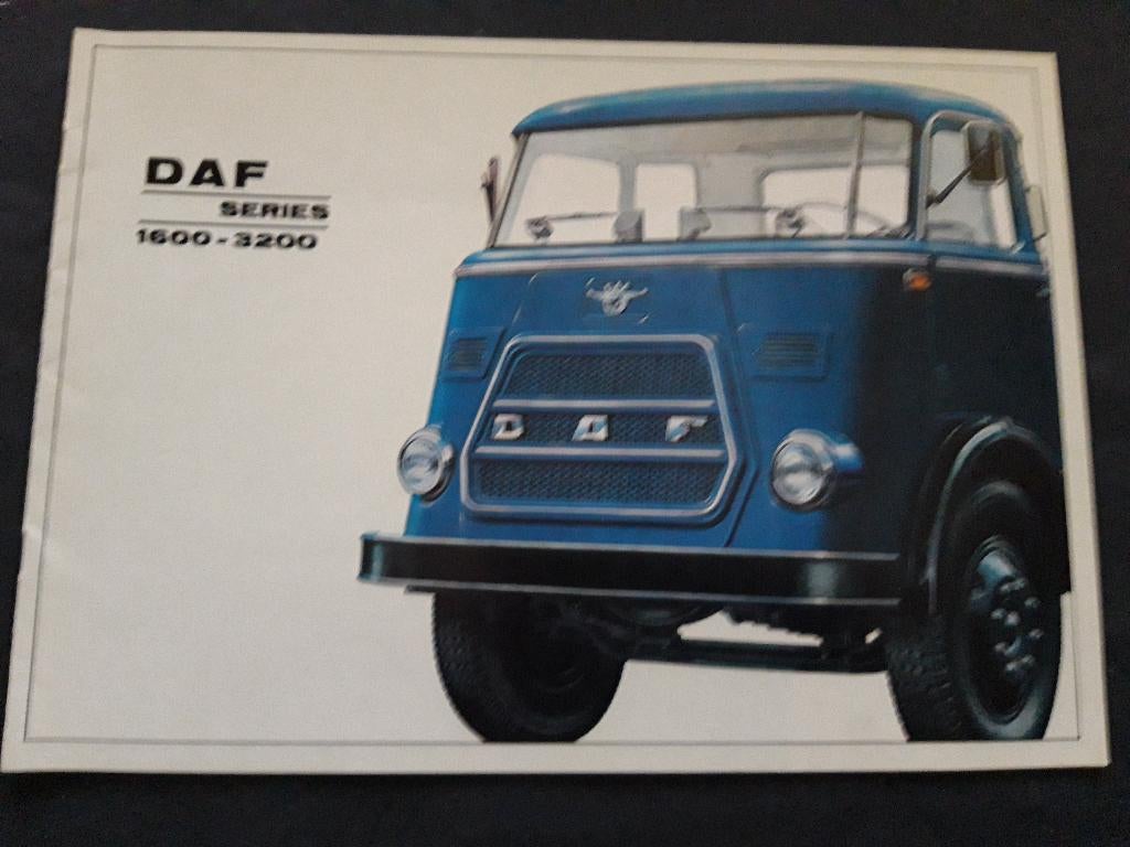 Folder DAF 1600 - 3200 programma 1968 - Frans ( kikker daf ), DAF trucks, Ophalen of Verzenden, Zo goed als nieuw, Overige merken