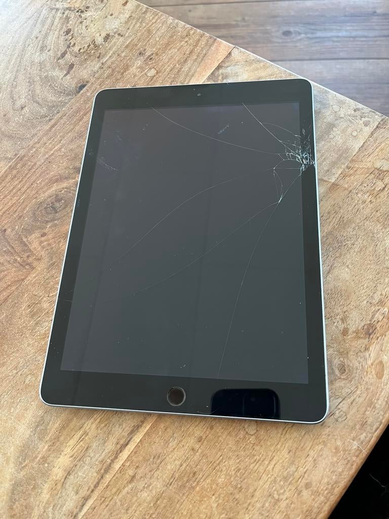 Ipad 2017, Computers en Software, Apple iPads, 10 inch, Gebruikt, 32 GB, Apple iPad