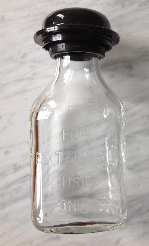 Fles Pyrex glas bakeliet rubber medisch jaren 50, Antiek en Kunst, Ophalen of Verzenden