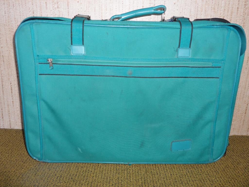 Koffer, groen, 67x47x19 cm, Ophalen of Verzenden, Gebruikt, Overige materialen