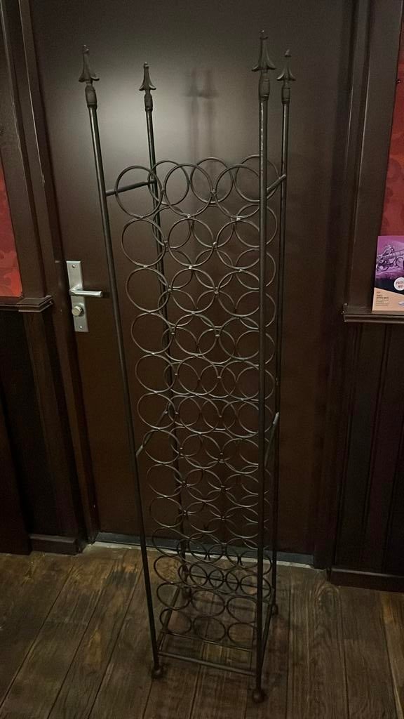 Wijnrek 39 flessen, Ophalen, 5 tot 15 flessen, Zo goed als nieuw, Metaal