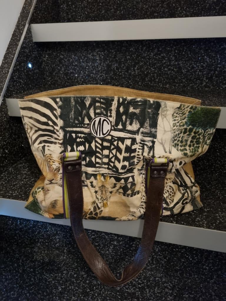 Super leuke Tas Marc Cain, Sieraden, Tassen en Uiterlijk, Tassen | Damestassen, Ophalen of Verzenden