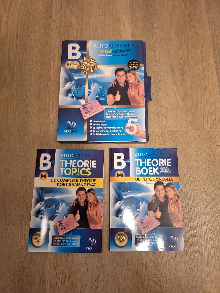 Vekabest Auto theorie examen boeken + online training, Boeken, Ophalen of Verzenden, Alpha, Zo goed als nieuw, Niet van toepassing