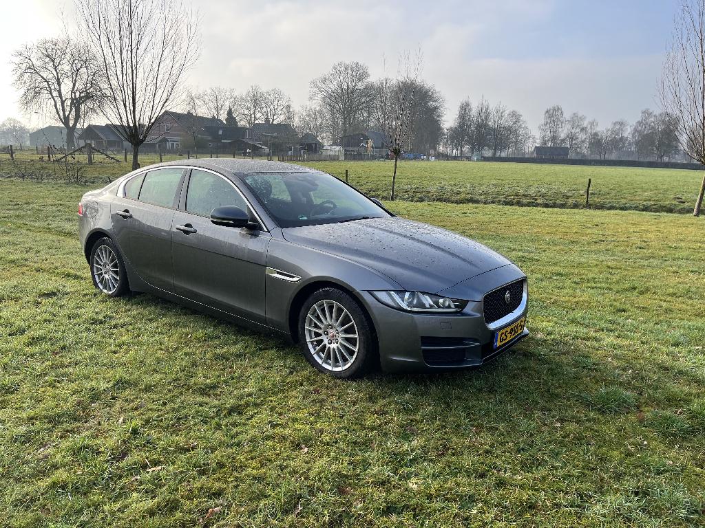 Jaguar XE 2.0D - 146.243KM (2015), Euro 6, 4 cilinders, 163 pk, Origineel Nederlands