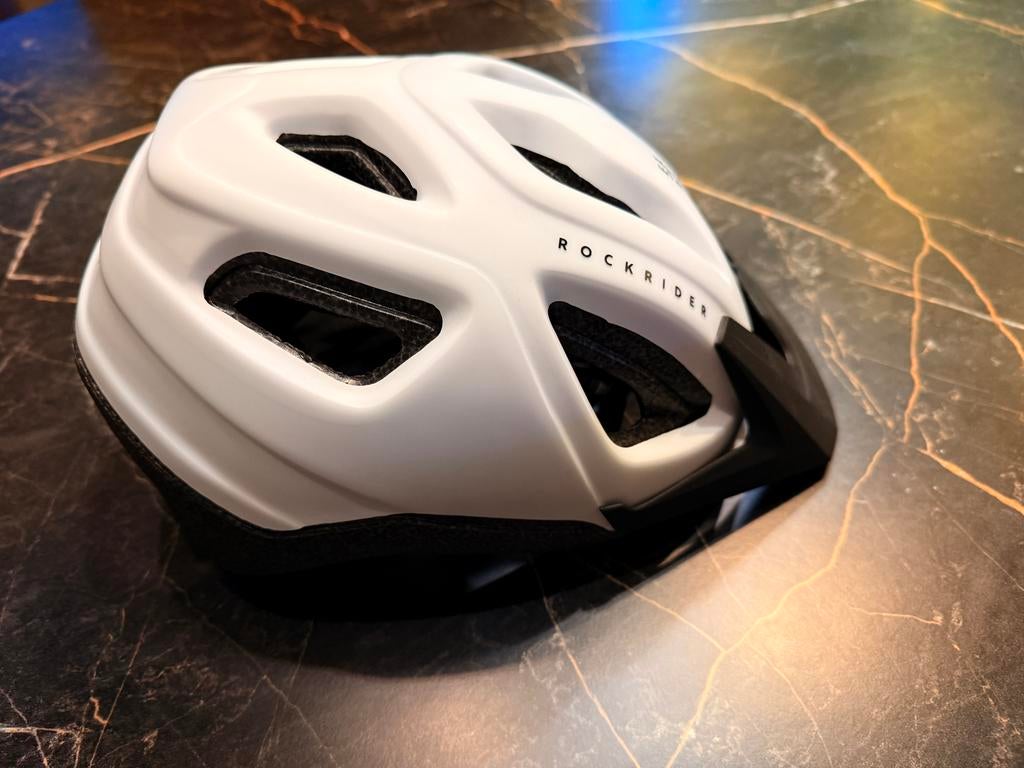 Witte Fietshelm - Rockrider, Ophalen, Zo goed als nieuw, Overige maten, Heer of Dame