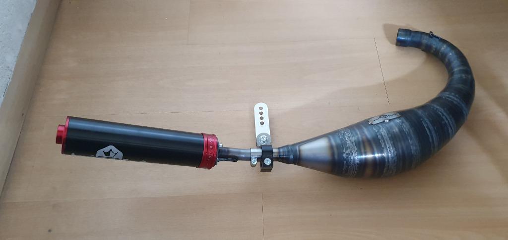 Nieuw! KRM uitlaat Minarelli AM6 onderlangs 70cc 80cc -100cc, Ophalen, KRM, Derbi, Nieuw