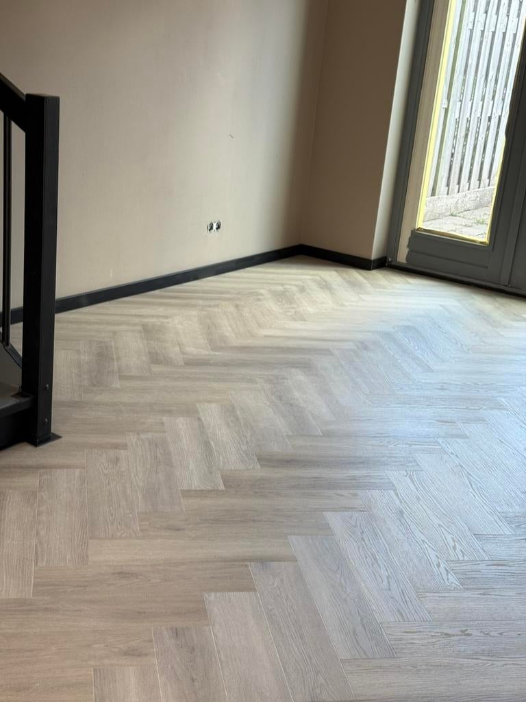 Vakkundig een pvc vloer laten plakken? Bel mij!, Ophalen, Overige kleuren, 75 m² of meer, Nieuw