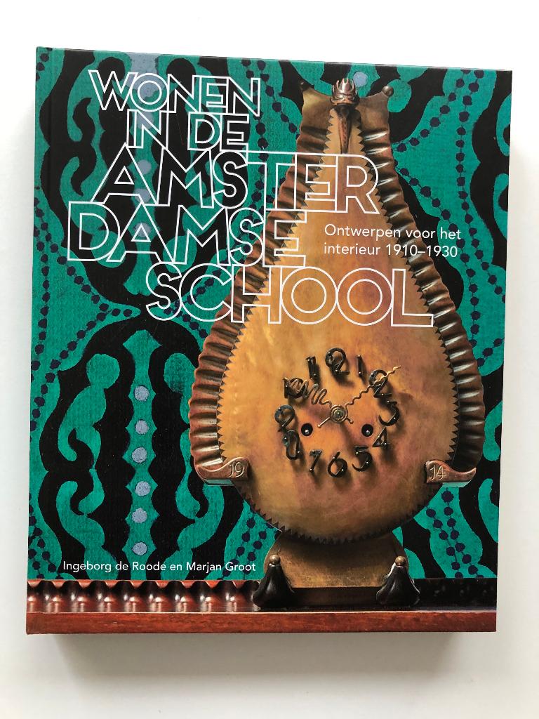 Wonen in de Amsterdamse School (9789068686982), Ophalen of Verzenden, Zo goed als nieuw, Stijl of Stroming, Ingeborg de Roode